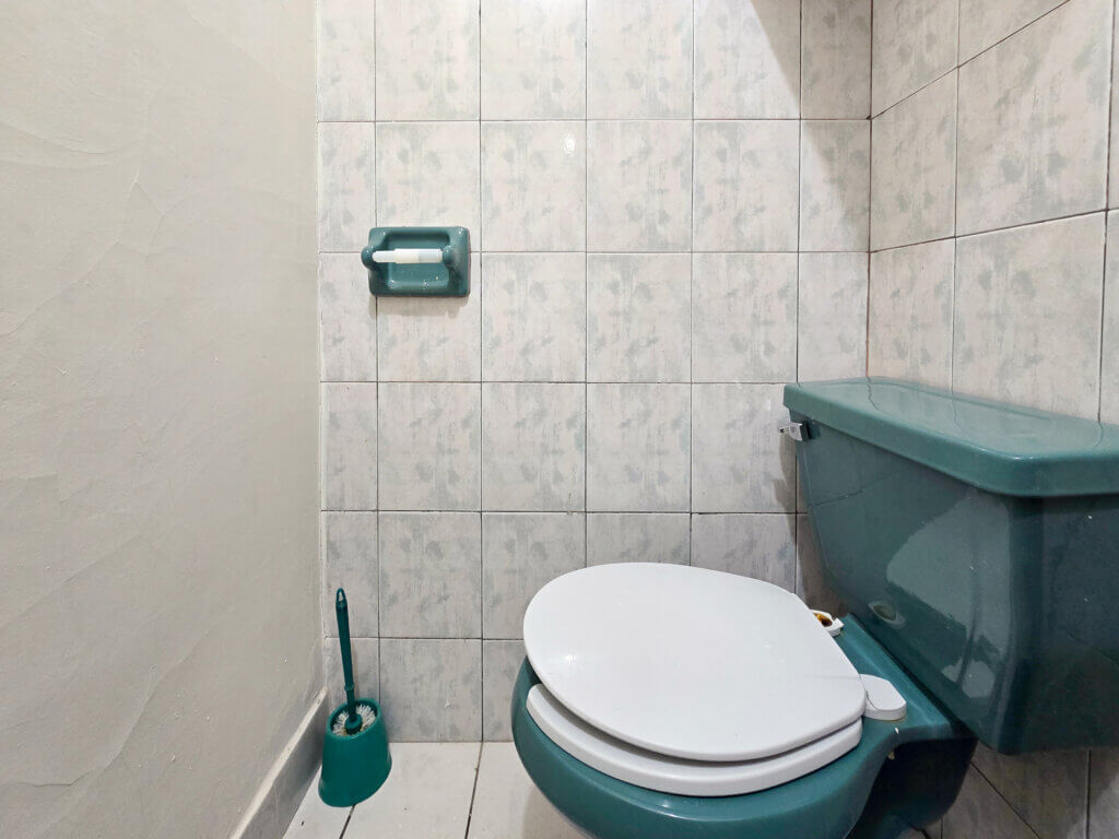 MEDIO BAÑO CASA JOSSIE